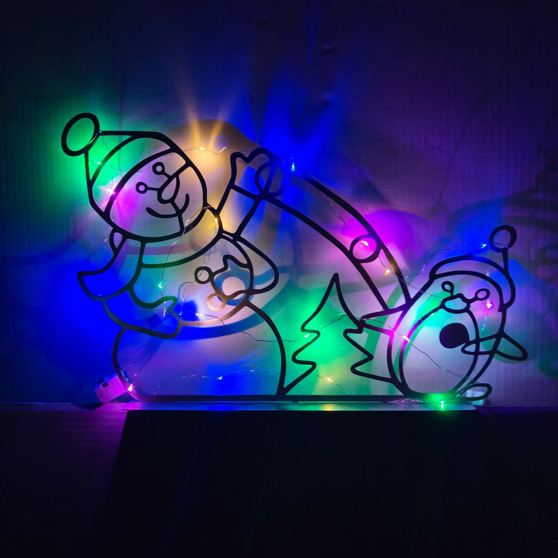 アニメーションスノーボールライトLEDグリッター雪だるまクリ - Outdoor Lighting Brands のレビューと価格