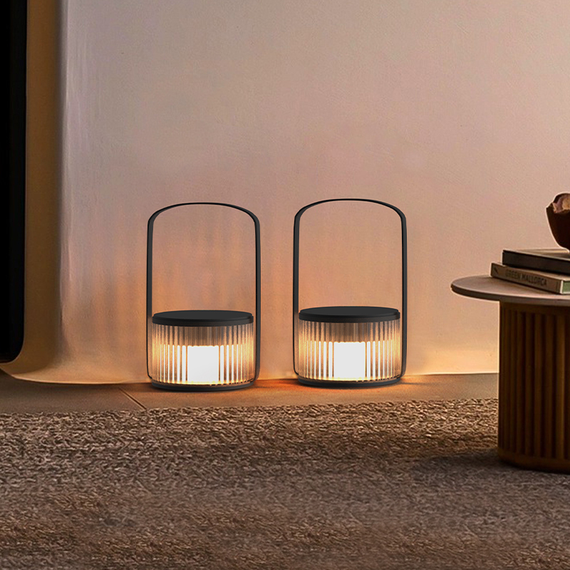 屋外充電式ポータブルアンビエントライトソーラー芝生ヴィラガー - Outdoor Lighting Solar のレビューと価格